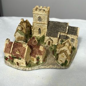 Vintage 1982 David Winter COTSWOLD VILLAGE Cottage Figurine.